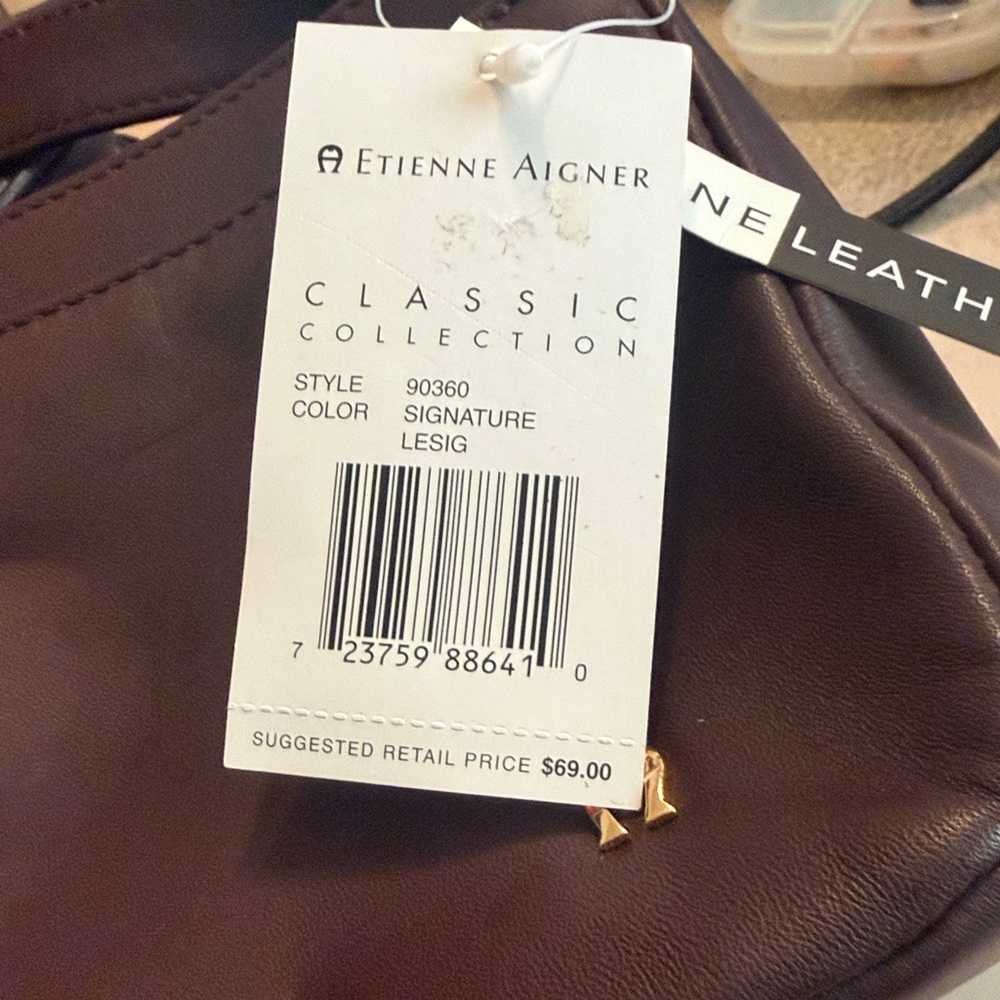 Etienne Aigner Rich signature color Leather Handbag - Picture 5 of 5